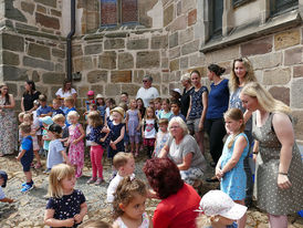 Kirchweih- und Johannifest (Foto: Karl-Franz Thiede)